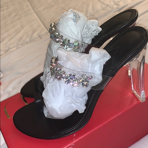 Clear heels - Picture 1 of 4